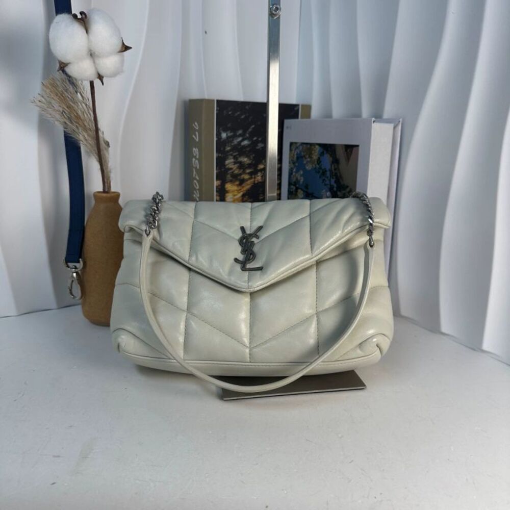 Saint Laurent Women Pre-Loved Bag Very Good Condition